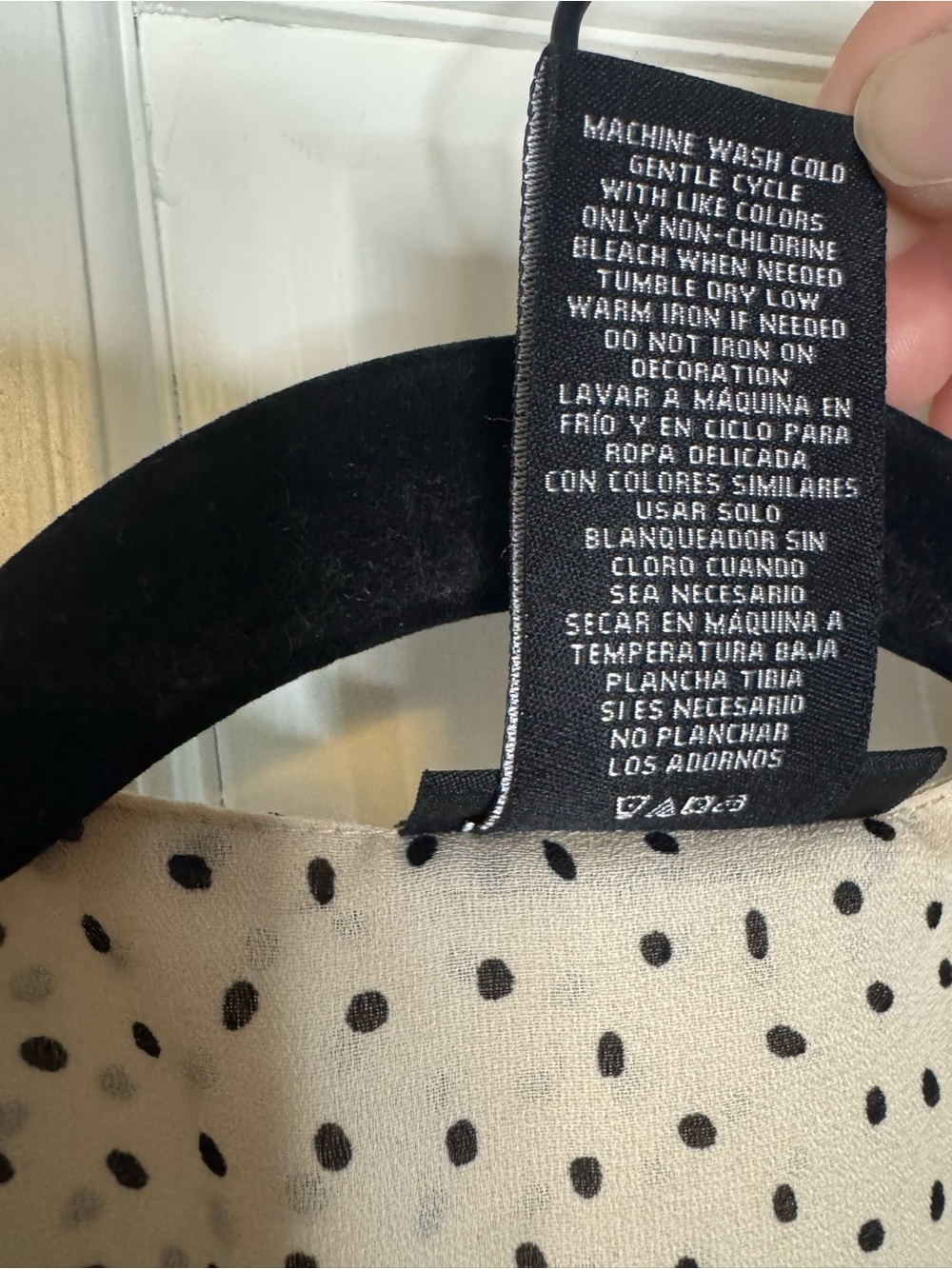 Metaphor Cream Polka Dot Sleeveless Blouse with Embellished Collar - Picture 4 of 8